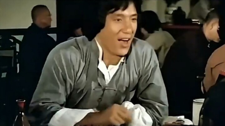 ขาห่านย่าง หมูตุ๋น ปลานึ่ง หอยเป๋าฮื้อตุ๋น บะหมี่ลูกชิ้นกุ้ง แค่มองดูก็น้ำลายไหลแล้ว!