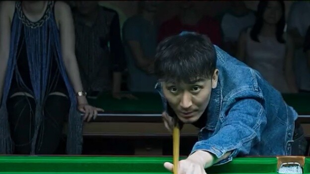 Uncle Dong is happy when you play well, but he doesn't like when you run.