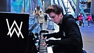 ALAN WALKER - FADED PUBLIC PIANO PERFORMANCE