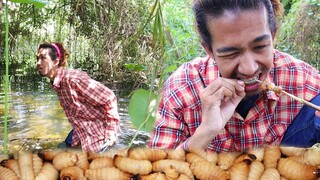 วิถีเอาชีวิตรอด - เอาชีวิตรอดในป่า หาหนอนยักษ์กินประทังชีวิต รสชาติอร่อยมาก