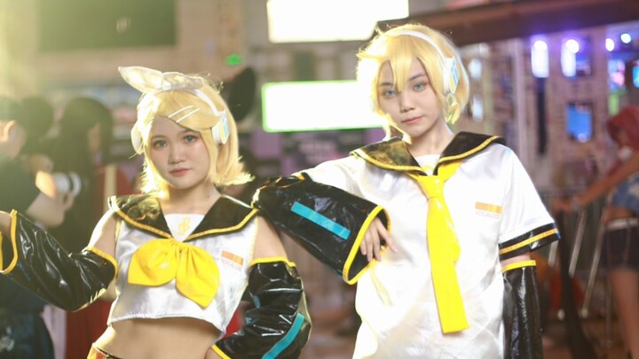 [Huaxi x Jiuli] นิทรรศการมังงะที่ด้อยกว่าและเหนือกว่า คอนเสิร์ตสด ver Kagamine Gemini cos flip