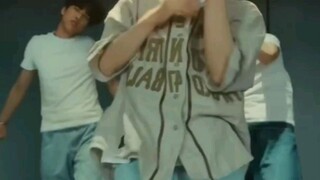 TEN 텐 - BAMBOLA DANCE PRACTICE MIRRORED FOCUS