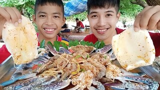 ตำทะเลรวม  กุ้ง หมึก ปู ตัวใหญ่ๆสดๆสุดแซ่บ..