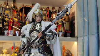 Major General! The Eighteen Riders of Yanyun are willing to obey your orders!