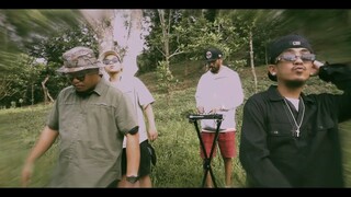 KALMADONG HANGIN - Buencamino feat. Josh Papers & Downers prod. by DJ Medmessiah