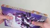 ASMR: Attack On Titan Manga : Tapping, tracing, movements (VOLUME 26) [NO TALKING)