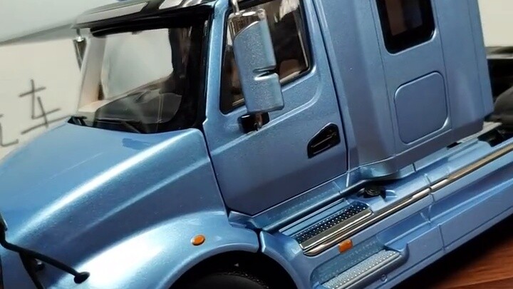 [Review] The most interesting type of car model in 24 scale! 1:24 JAC Gelfa semi-trailer truck alloy