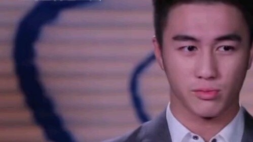 He Youjun meraih juara pertama di Huarong Road karena penampilannya yang tidak normal di ronde perta