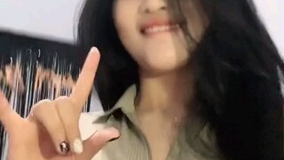 Tiktok goyang cantik