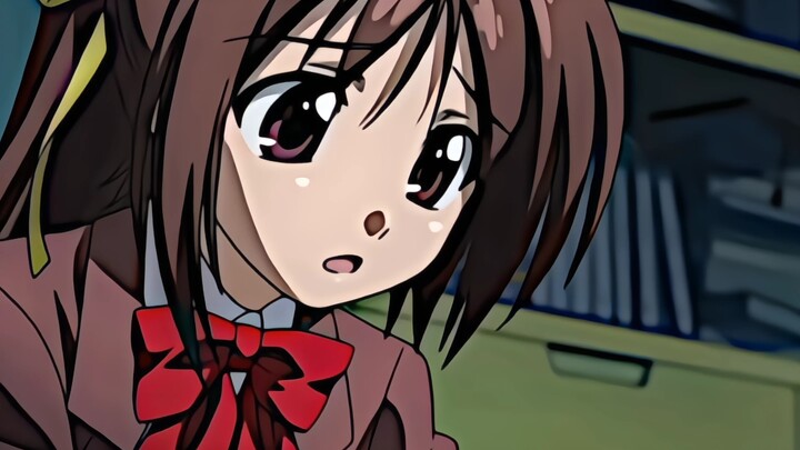 Những cách thức dậy kỳ lạ trong anime