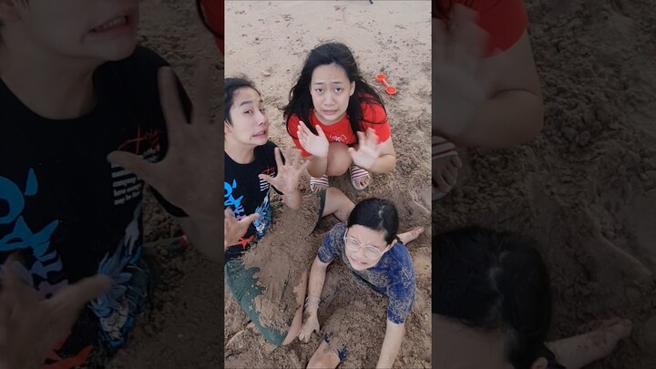 Unlucky Hero😂 and Lost Girl‼️At The Beach | JJaiPan #Shorts