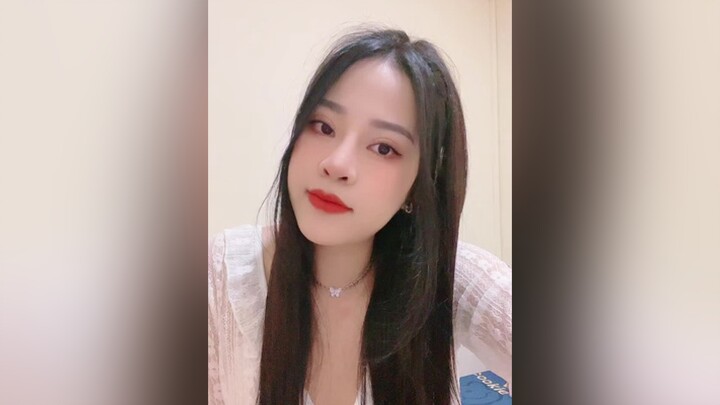 “Mẹ dặn sống là phải biết nhẫn, mà nhẫn nhịn hay nhẫn tâm…… Thì còn tuỳ” 😆