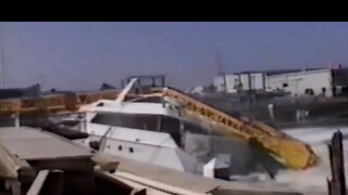 meme Vụ tai nạn này kì lạ thế