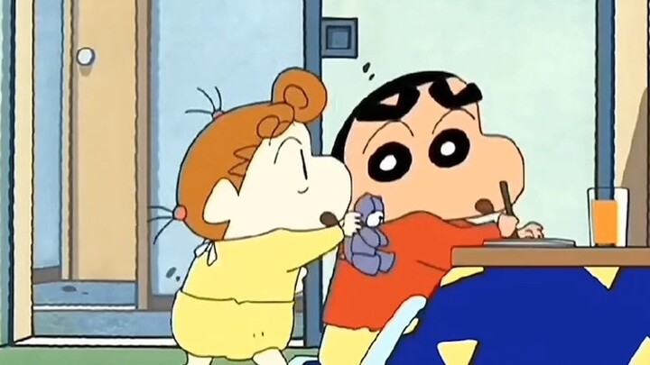 Crayon Shin-chan! Xiaokui sudah bisa berbicara, dan dia meminta kakaknya untuk bermain dengannya!