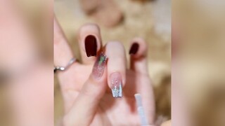 Nail Inspiration| Nhũ flat kết hợp giấy thuỷ tinh