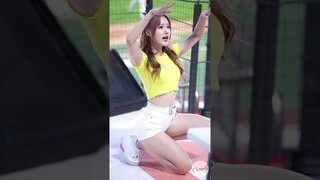 앉아~하는거 진짜 귀여워 최홍라 치어리더