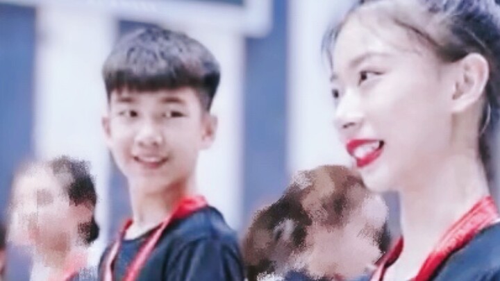 Jatuh ke dalam Keindahan 【Wang Chongmo dan Li Mohan】