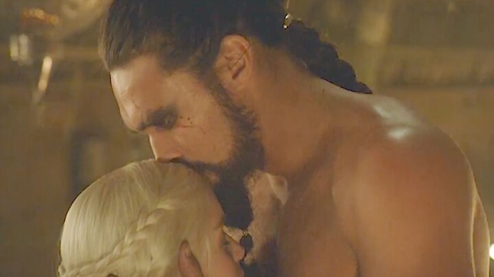 [Game of Thrones] Khal Drogo Protects Daenerys Targaryen