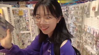 Panen yang bagus! Sangat mudah untuk membeli produk 2D secara offline di Guangzhou!