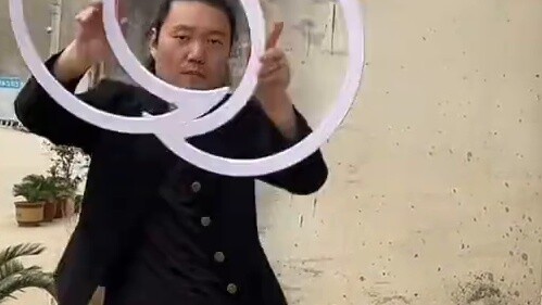 Orang-orang saat ini tidak dapat melihat bulan di masa lalu, tetapi bulan ini pernah bersinar pada o