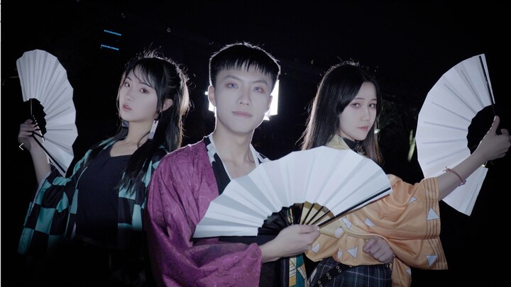 Wota show and dance cover of Kimetsu no Yaiba