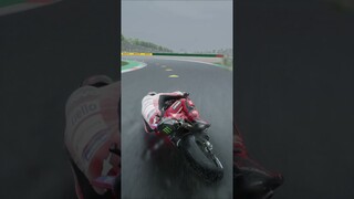 MotoGP 24 Rainy Season Gameplay #shorts #shortsgaming #shortsgameplay