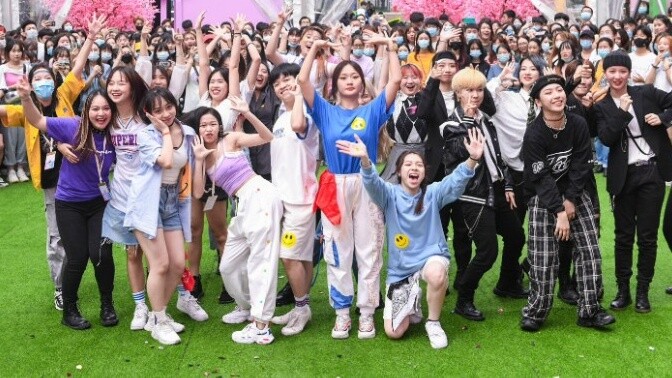 【กลุ่มร้องเพลง】เซินเจิ้น | อย่าเศร้าใจไปกับโรดโชว์บรรยากาศสุดมันส์ - HIGHLIGHT Sing Along Who Dances