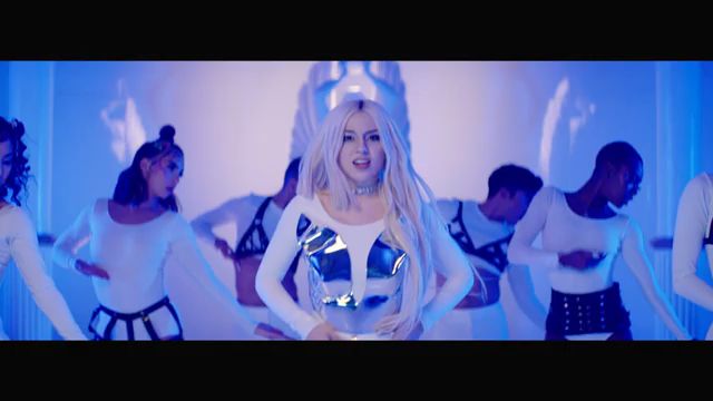 Lyrics+Vietsub] Kings and Queens - Ava Max 