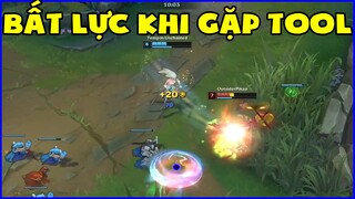Đây chính là cảm giác bất lực khi gặp phải tool, Jankos chứng minh đẳng cấp dùng trừng phạt