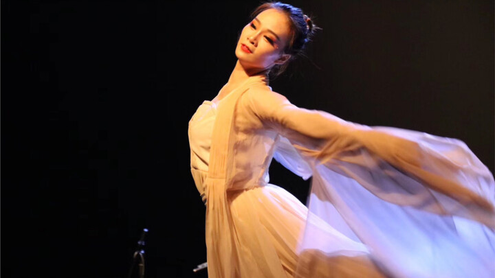 [การเต้นรำแบบฮั่นและถัง] ท่าเต้นต้นฉบับของละครเรื่อง "Birdsong in the Empty Mountain" วงดนตรีสดของ Z