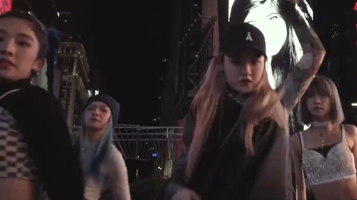 New York Times Square Cover Dance｜Lisa - Lalisa