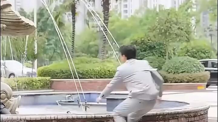 ANG PAG IBIG NG MAYAMAN AT ANG BABAING MAY KAKAIBANG TALINTO AT LAKAS..