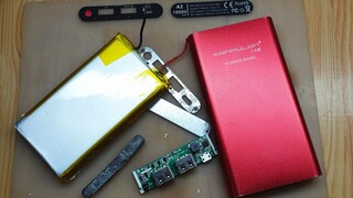 Kongfulong power bank 10000mAh inside