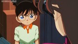 Conan's various behaviors point to him being Shinichi, causing Xiaolan to question him, and Conan fe