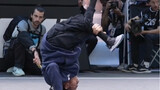 King-level street dance, the boy is disabled, but his dancing skills are superb. Anyone with a dream