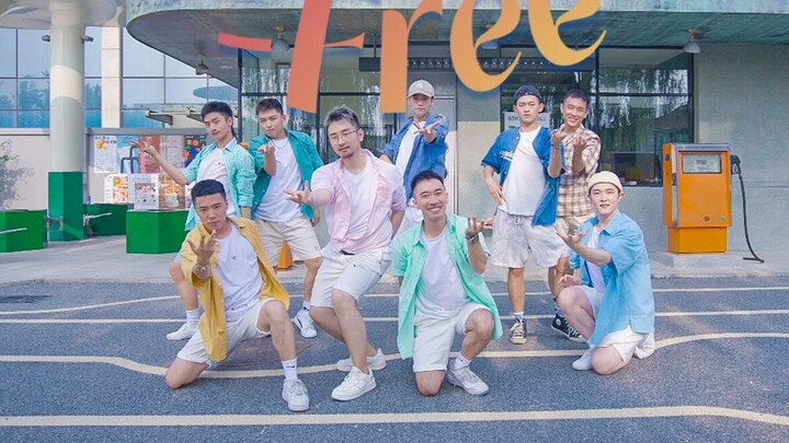 TWICE - "Alcohol-Free" สไตล์หน้าร้อนแบบผู้ชายสีชมพูเมาๆ มาเมาไปพร้อมๆ กัน! แก๊สกระต่ายวันซ์