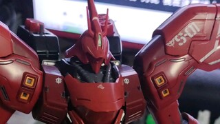 The big class Sazabi was sold in seconds, but it fell when it was packed and lost a floating cannon.