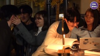 JANG KI YONG TERLIHAT GUGUP KARENA MENATAP HYERI. MOMEN MANIS DAN IMUT JANG KI YONG DAN HYERI BTS