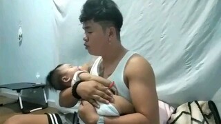 Galing Naman 👏👏👏 Parang hinehele Talaga Yung Baby sa Boses ni Kuya