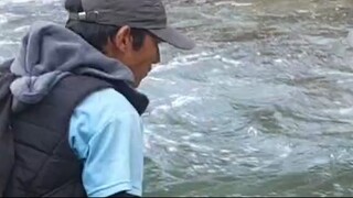 cast net fishing in Nepal | himalayan trout fishing | asala fishing |