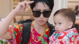 Tieling boss Zhang Latte likes to wear flowery cotton jackets?