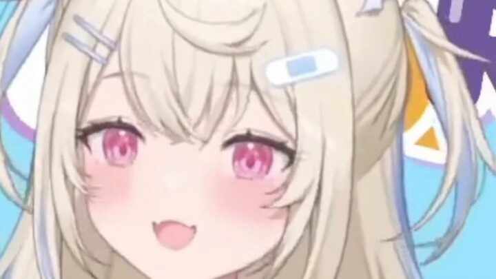 แฝดน่ารักโชว์กรงเล็บเพื่อแสดงว่ามันไม่ใช่เรื่องง่ายที่จะยุ่ง