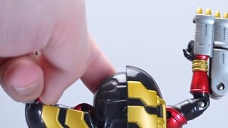 [Kamen Rider chiến đấu với quái vật bằng cơ thể của mình] -Đập hộp FFR series KUUGA01