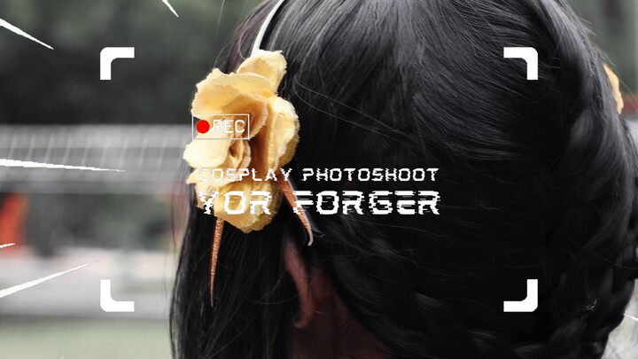 Yor Forger Cosplay Photoshoot