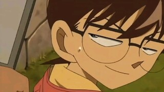 Heiji opened his eyes and teased Kudo