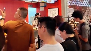 Một video hướng dẫn bạn về sự kiện chung của KFC x Volleyball Juniors! ! ! (Bao gồm hướng dẫn lấy Li