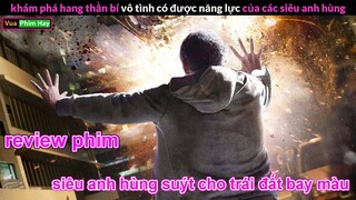 Siêu Anh Hùng suýt cho Trái Đất Bay Màu - review phim sức mạnh vô hình