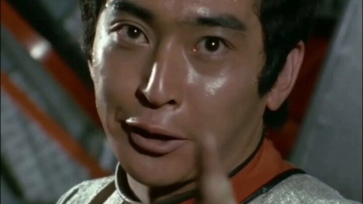 "อุลตร้าแมนลีโอ" สวาทคุณ gzz
