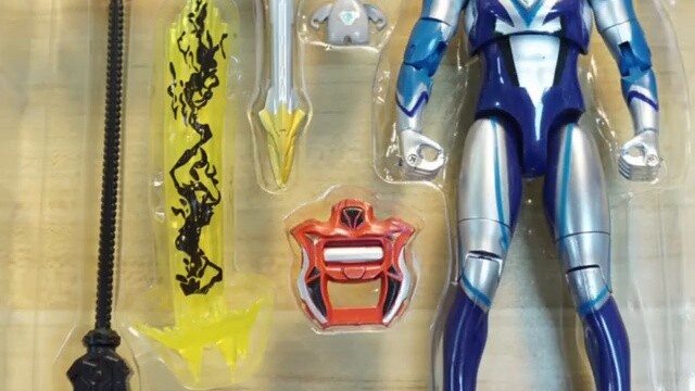 You tell me this is Bandai's genuine shf? (Identification of popular pirated toy promotional picture