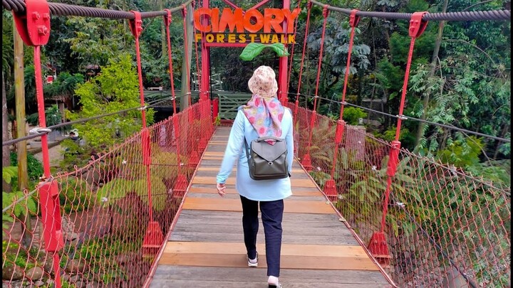 Makan Enak Sekaligus Jalan-Jalan di Cimory Riverside